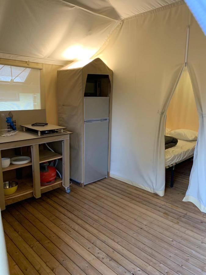 Vion  Camping Calme Et Nature Iserand מראה חיצוני תמונה