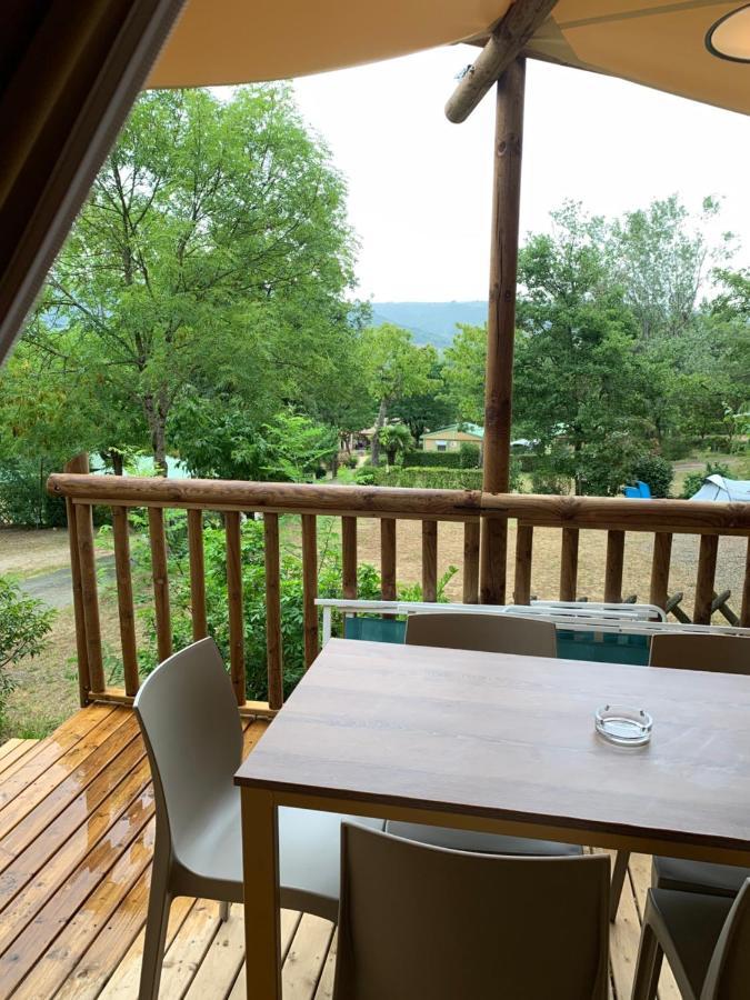 Vion  Camping Calme Et Nature Iserand מראה חיצוני תמונה