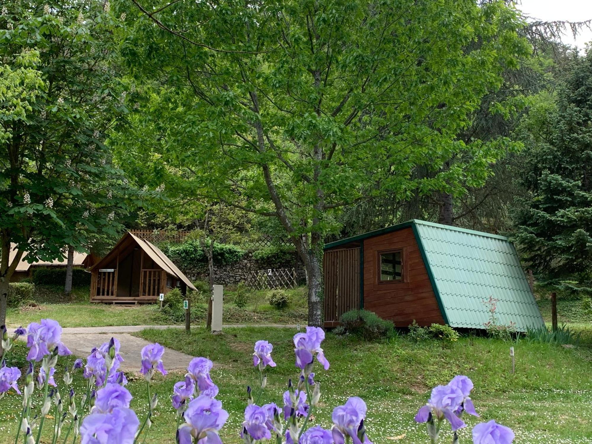 Vion  Camping Calme Et Nature Iserand מראה חיצוני תמונה